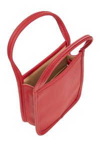 Borsa a mano in pelle rossa con una texture liscia, forma quadrata e manico singolo; presenta un interno spazioso e un design minimalista.