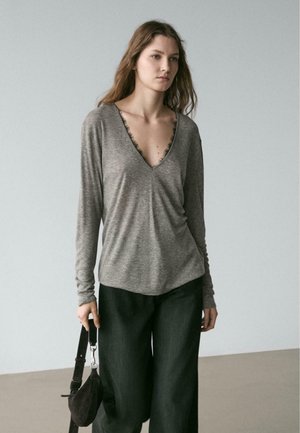 WITH DETAIL  - Long sleeved top - grey