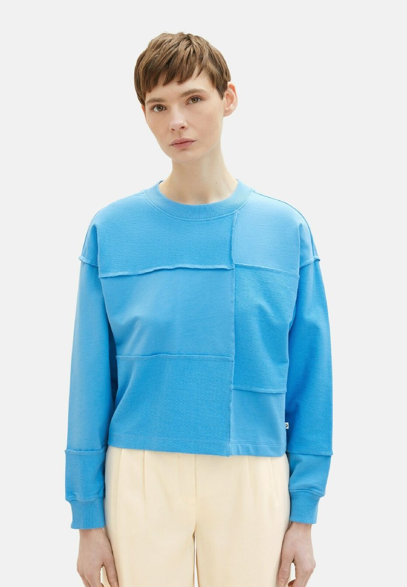 TOM TAILOR DENIM CROPPED PATCHWORK  - Sweatshirt - rainy sky blue