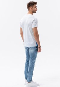 Ombre Triko s potiskem - white navy