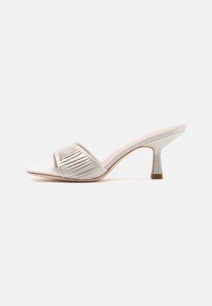 NAIMA GATHERED BAND MID HEEL MULE - Korolliset pistokkaat - cream