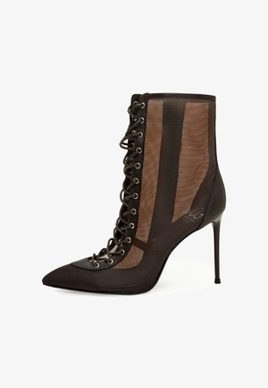 Cesare Gaspari, Zapatos altos - brown