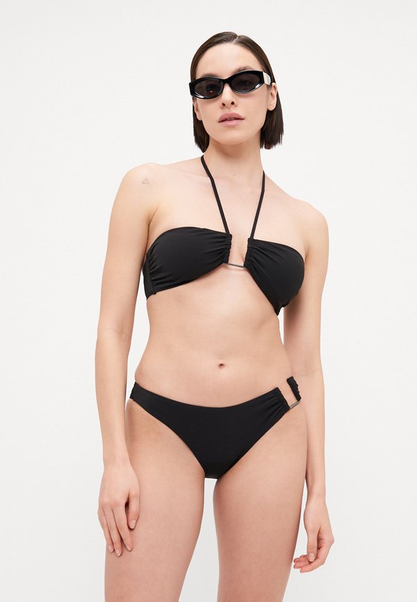 CURVED DELTA - Bikini bottoms3