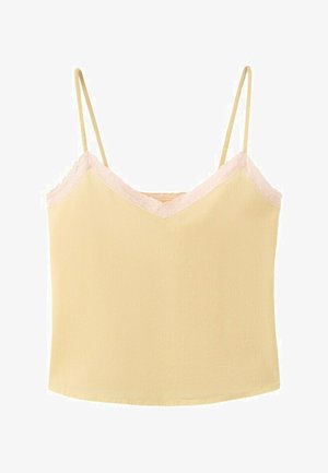 Maiou galben deschis fără mâneci, cu bretele subțiri și margine de dantelă roz pal de-a lungul decolteului în V.