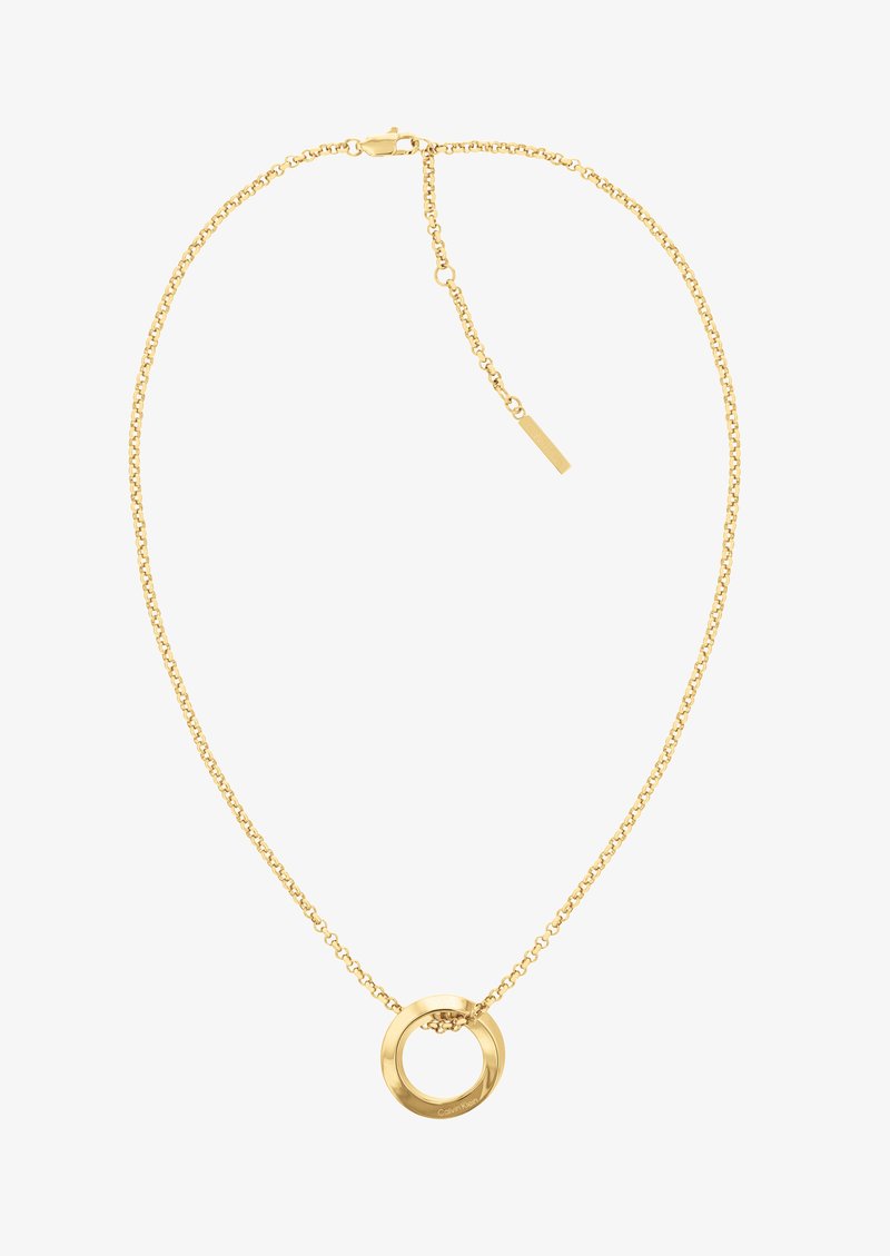 Guld kædehalskæde med et rundt vedhæng. Vedhænget har en poleret overflade med en glat tekstur. Justerbar clasp kædedesign.