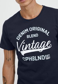 Blend BHERWIN - Majica kratkih rukava s printom - dark blue