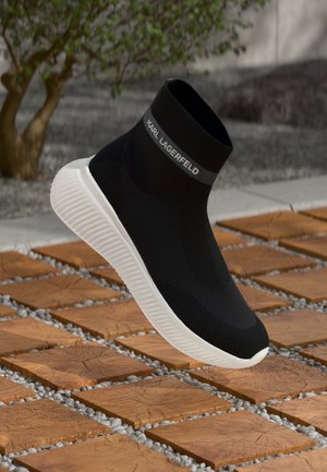KARL LAGERFELD KREEPER RUN MID BOOT - Kotníkové boty - black