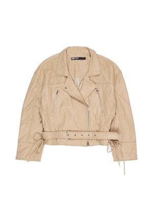 Bēša cropped ādas jaka ar plašiem atlokiem, priekšējām kabatām ar rāvējslēdzēju, asimetrisku rāvējslēdzēja aizdari un atbilstošu jostu viduklī.