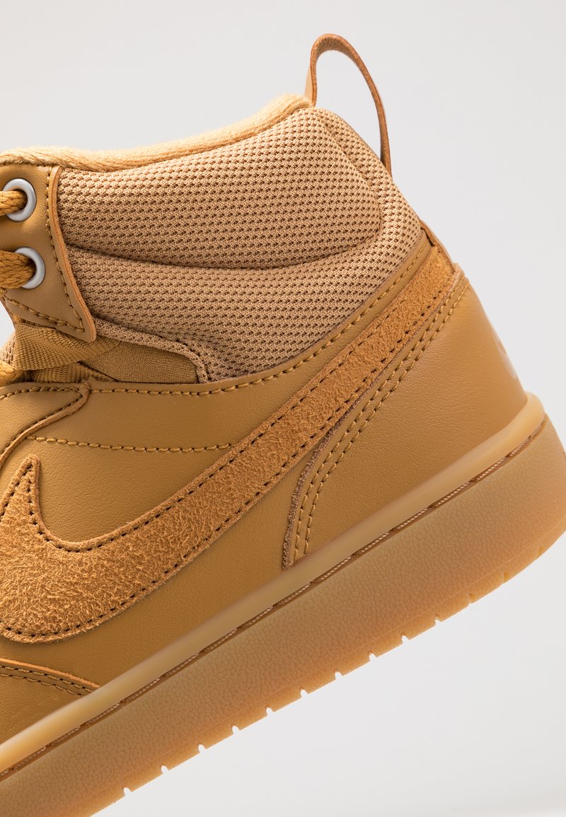 Nike Sportswear Court Borough Mid Sneakers Hoog Wheat Medium Brown Camel Zalando Nl