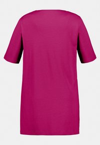Korte mouwen T-shirt in een levendige fuchsia kleur, gemaakt van zachte stof, met een losse pasvorm en een ronde halslijn. Glad textuur, zonder patronen of accenten.