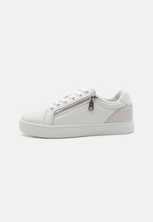 CLASSIC CUPSOLE ZIP  - Trainers - triple bright white