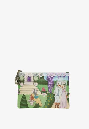 Ritsportemonnee met vintage tuinscène met dieren gekleed in Victoriaanse kleding, kantafwerking en een ritssluitinghanger in de vorm van een pauwenveer.