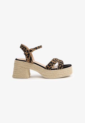 INSIDE, Alpargatas - black
