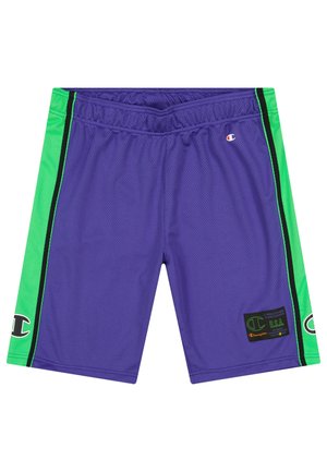 Paarse mesh basketbalshorts met groene zijpanelen en zwarte accenten; elastische tailleband met een gestikt merkenlogo en label.