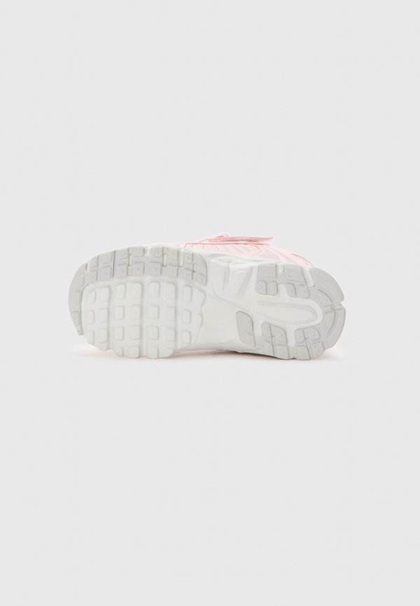 VOMERO 5 UNISEX – Lauflernschuh