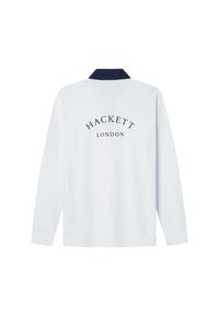 Valkoinen pitkähihaine paita, jossa on tummansininen kaulus. Takana on tummansinisellä tekstillä "HACKETT LONDON". Sujuva pinta, rento muotoilu.