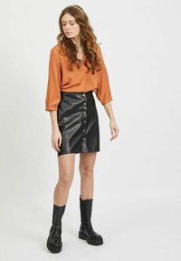 VILA VIDANIA 3/4 - Maglietta a manica lunga - adobe