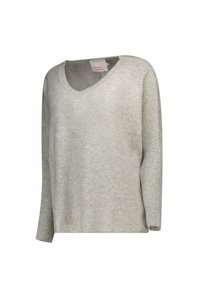Pull en maille gris clair avec un col en V, des manches longues et une texture côtelée au niveau des poignets. Coupe décontractée, design minimaliste et sans motifs.