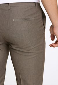 Junk De Luxe STRUCTURE STRETCH SET - Completo - dk sand