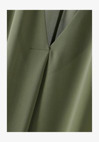 Non sélectionné, green