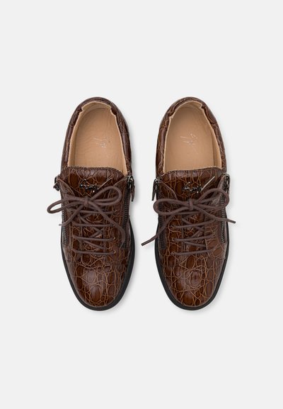 Giuseppe Zanotti MORPHEUS - Sportcipő - brown