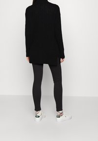 Polo Ralph Lauren Stickad tröja - black