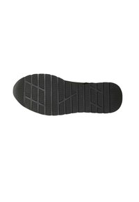 Suola di scarpe in gomma nera con una superficie testurizzata, dotata di scanalature e motivi in rilievo per aderenza e durata.