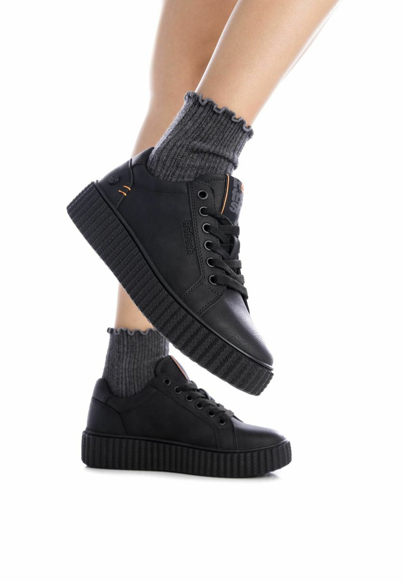 Refresh Zapatillas - black