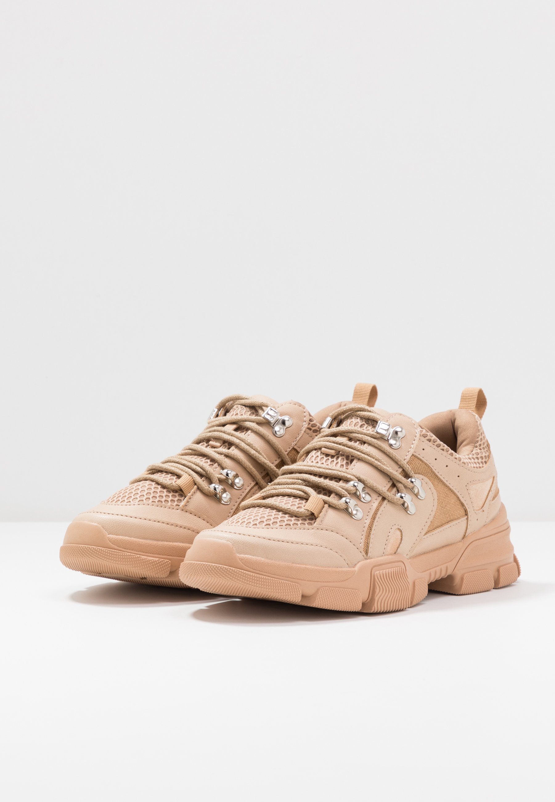 Missguided DETAIL LACE UP TRAINER Joggesko nude Zalando.no Missguided DETAIL LACE UP TRAINER Joggesko nude Zalando.no