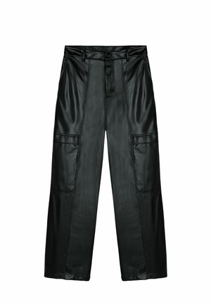 Kõrge vöökohaga mustad nahkpüksid, laia säärega ja ees olevate taskutega, millel on nup closure ja sile viimistlus.