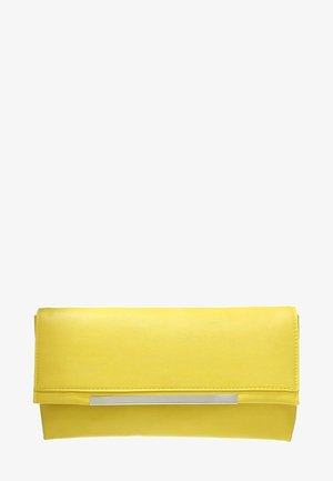 Pochette rectangulaire jaune avec un détail de barre horizontale argentée sur le rabat avant, en matériau lisse imitant le cuir.