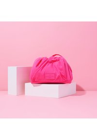 The Flat Lay Co. THE FLAT LAY CO. DRAWSTRING MAKEUP BAG - Neceser - pink parachute