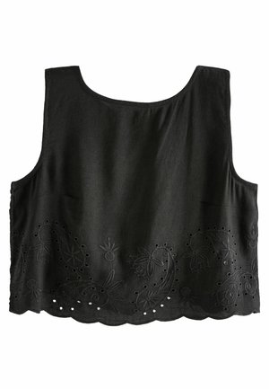 Černý crop top s vyšívaným květinovým vzorem a vlnitým lemem. Vyrobený z lehkého materiálu, s o�čkovými detaily podél spodního okraje.
