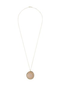 Collana in tono oro caratterizzata da un pendente rotondo e liscio con un centro beige, sospeso su una delicata catena. Chiusura a morsetto semplice.