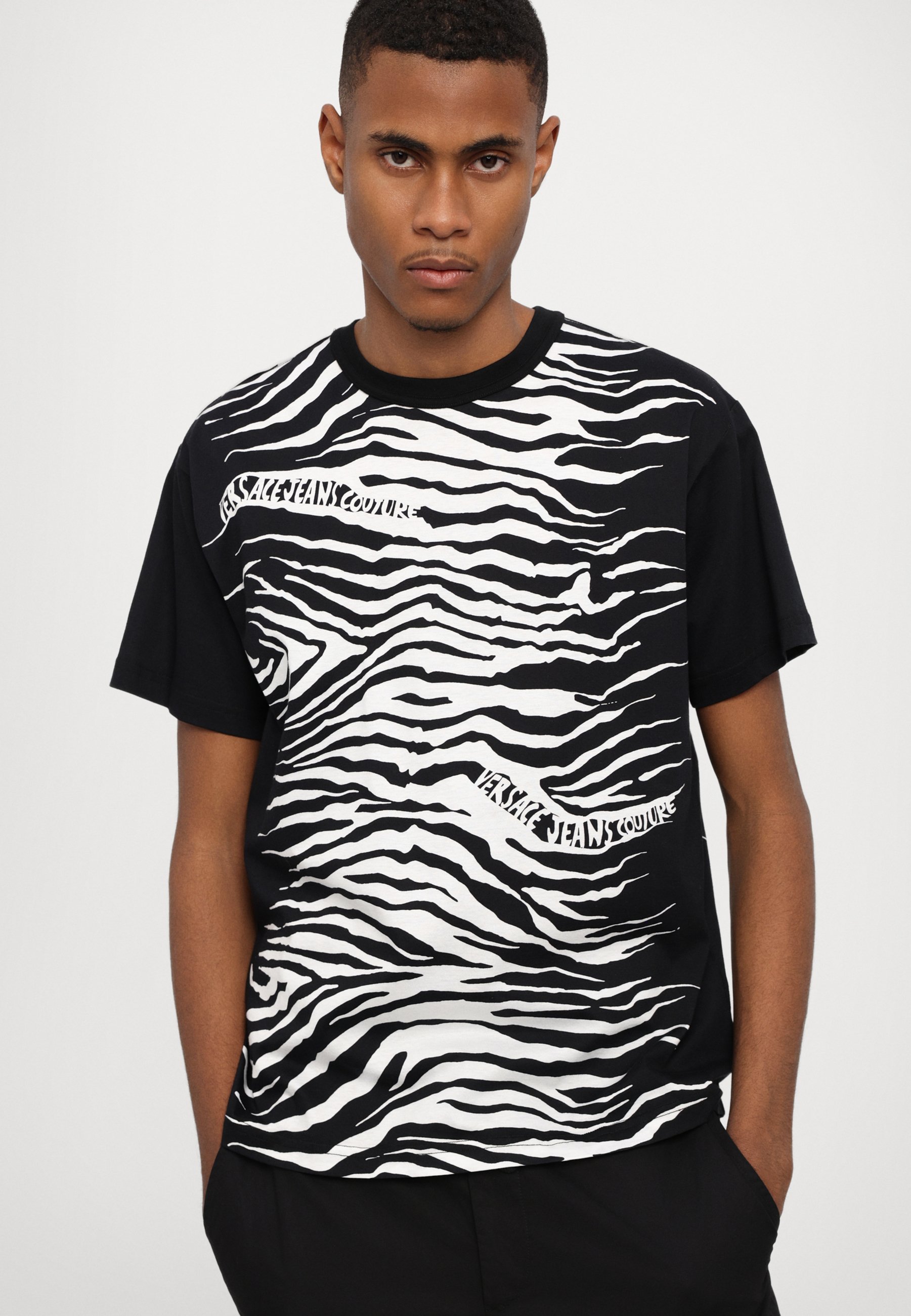 Versace Jeans Couture ZEBRA - Print T-shirt - black/white