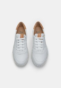 Bata Sneakers basse - bianco