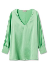 Blouse verte en V en satin lisse. Dotée de manches bouffantes longues avec des poignets ajustés et d'une ouverture au dos au niveau du cou.