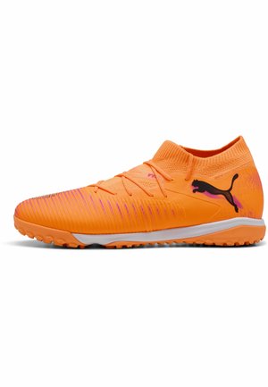 FUTURE 8 MATCH - Botines de fútbol para césped - heat fire  black ravish