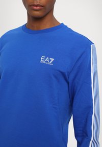 EA7 Emporio Armani FELPA - Ikdienas džemperis - lapis blue