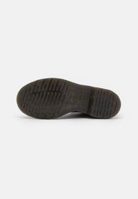 Dr. Martens 1460 - Stivaletti stringati - black