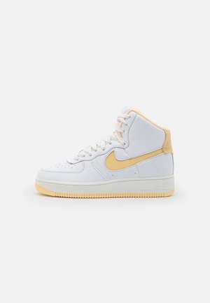 AF1 SCULPT - Joggesko - white/pale vanilla/sail