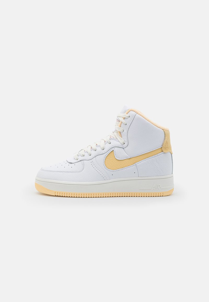 af1 white sail