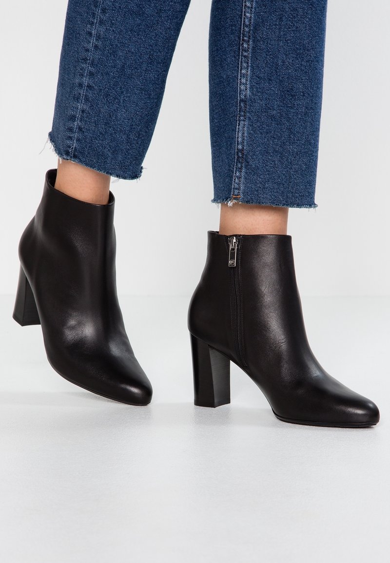 Peter Kaiser Botines bajos - black