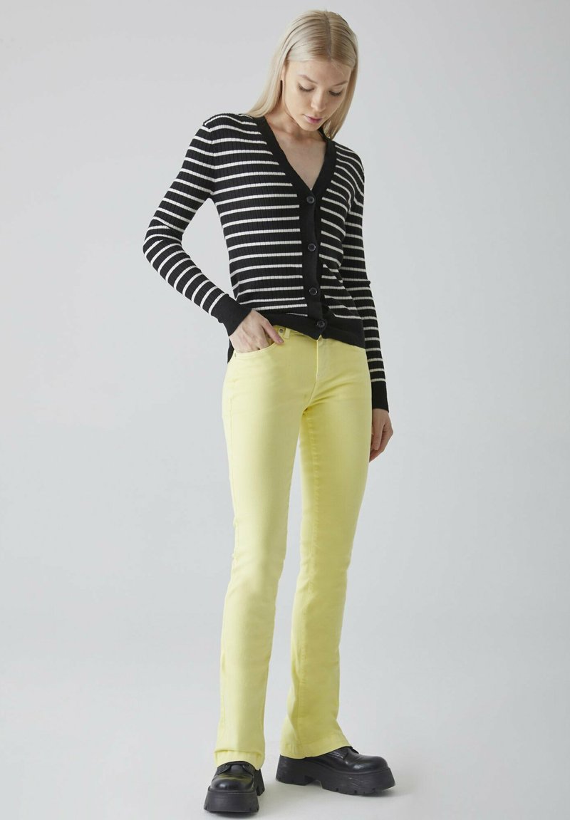 LTB Bootcut jeans geel