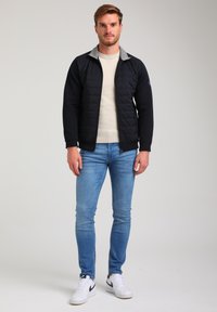 Gabbiano STRUCTUUR - Viegla jaka - navy