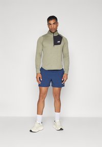New Balance ESSENTIALS SHORT - Spordišortsid - navy
