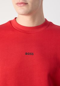 BOSS Mikina - medium red
