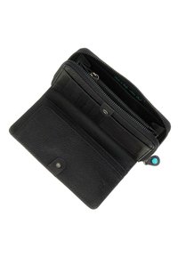 Portafoglio nero con zip, dotato di un esterno testurizzato, molteplici fessure per carte e un accento turchese sul tirazip. L'interno presenta una fodera a contrasto.