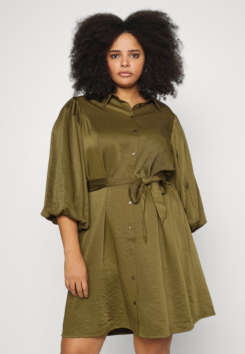 Selected Femme Curve SLFNALLIE SHORT SHIRT DRESS - Vestido de dia - dark olive