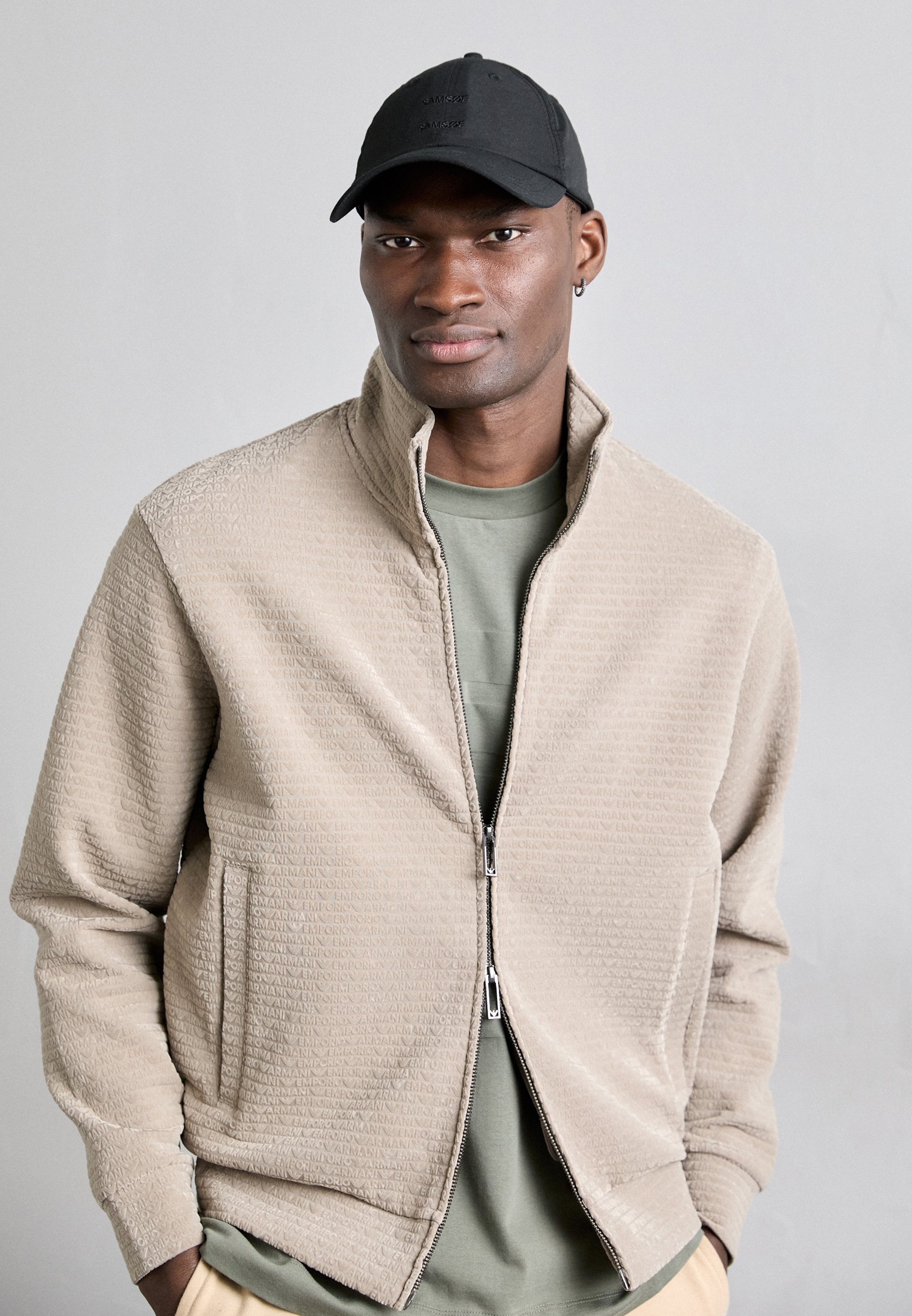 Emporio Armani Zip-up sweatshirt - stone - Zalando.co.uk